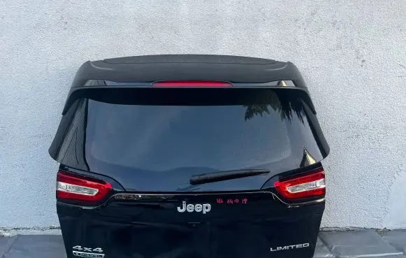 Jeep Cherokee Truck tailgate 