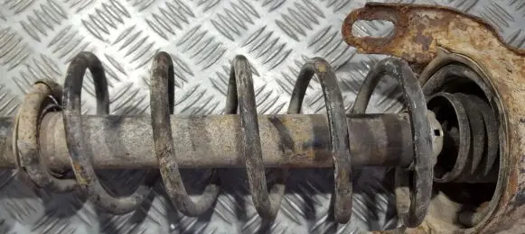 Opel Vectra B Rear coil spring