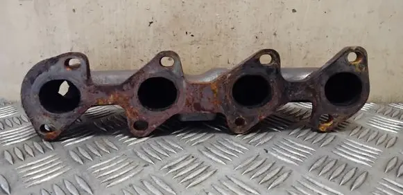 Nissan X-Trail T31 Exhaust manifold H82443150