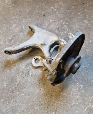 Audi A4 S4 B8 8K Rear wheel hub spindle/knuckle 8K0505311J