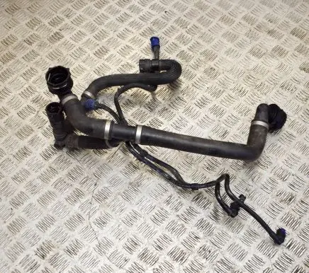 Jaguar E-Pace Engine coolant pipe/hose GJ328260AA
