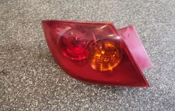 Mazda 3 I Rear/tail lights