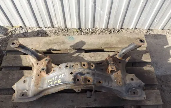 Daihatsu Cuore Front axle beam 