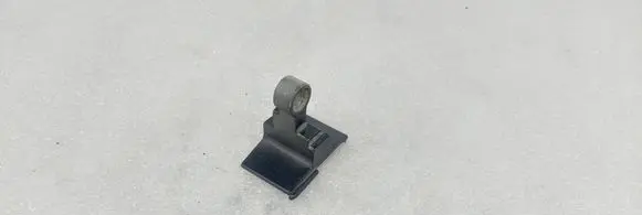 BMW 5 F10 F11 Front door upper hinge 7185618