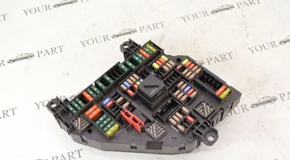 BMW 5 F10 F11 Fuse module 9264923