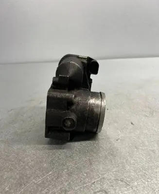 Audi A4 S4 B5 8D Throttle valve 06B133062B