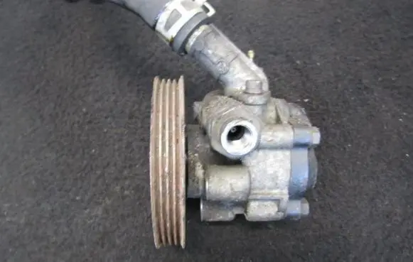 Power steering pump
