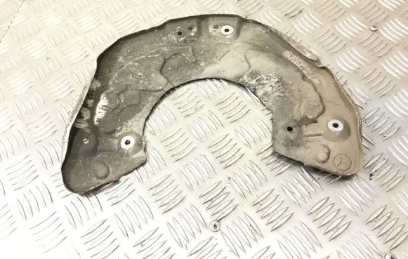 Mercedes-Benz E W238 Front brake disc dust cover plate A0004213520