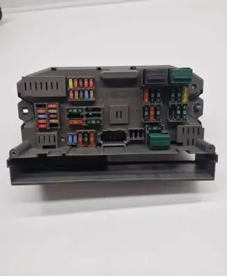 BMW X5 E70 Fuse module 61149145115 518953039A 9145115