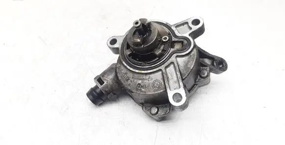 Volvo XC70 Vacuum pump 31219463
