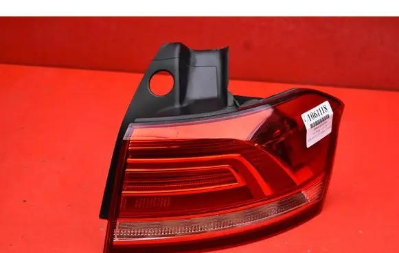 Volkswagen PASSAT CC Rear/tail lights 3G9945312