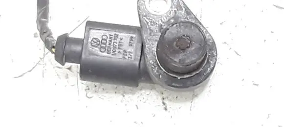 Skoda Fabia Mk1 (6Y) Crankshaft position sensor 047906433