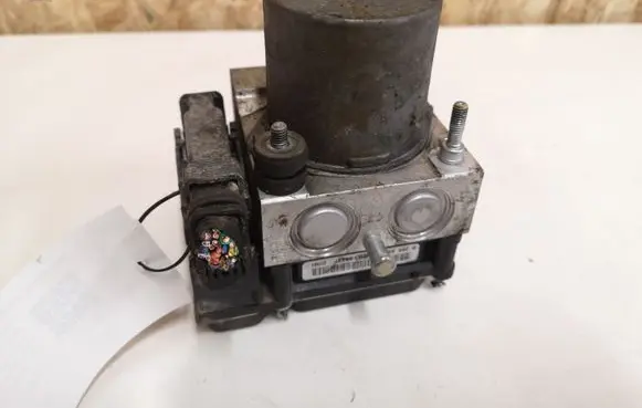Hyundai Santa Fe ABS Pump 0265950525 68427 020506