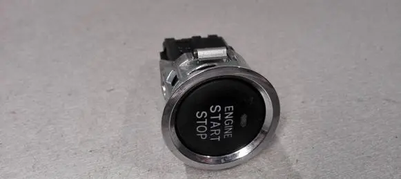 Toyota Corolla Verso AR10 Engine start stop button switch 15A7102 15A710