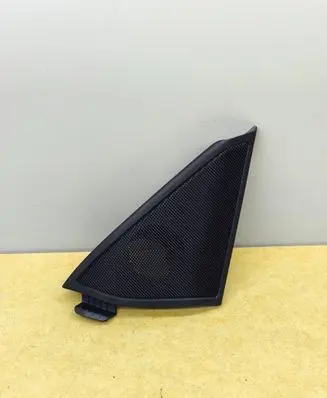 Mercedes-Benz E W212 Side speaker trim/cover A2127200248 07196000