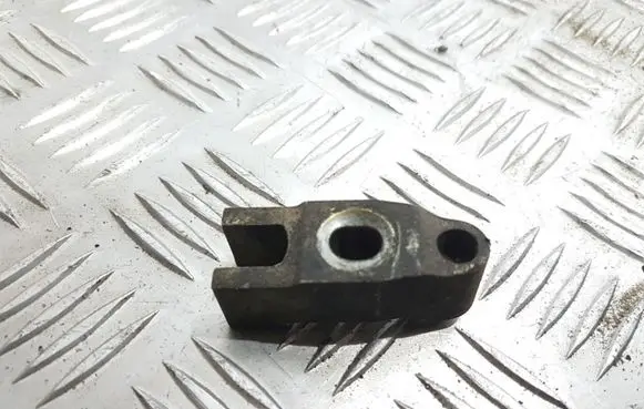 Ford Focus Fuel Injector clamp holder