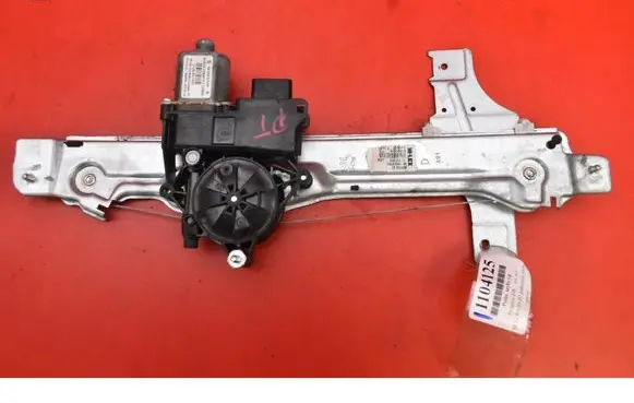 Peugeot 208 I Rear door window regulator with motor 9816402280