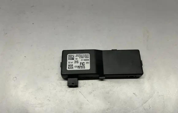 Chevrolet Camaro Keyless system antenna 13503205 P13503205