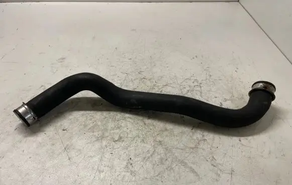 Mercedes-Benz CLS C219 Intercooler hose/pipe A2115015382