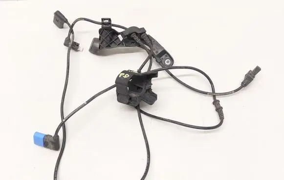 Mercedes-Benz C W206 Front ABS sensor wiring A2065404236
