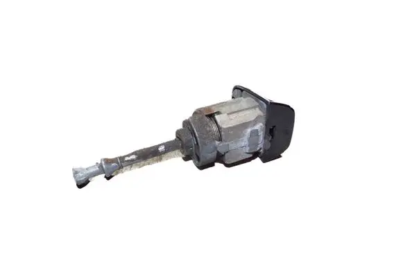 Lexus RX 330 - 350 - 400H Front door lock (next to the handle) 