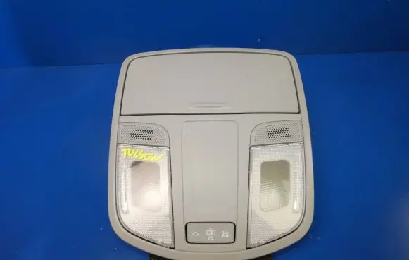 Hyundai Tucson TL Rear seat light