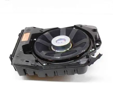 BMW M4 F82 F83 Subwoofer speaker 48009002 9210152