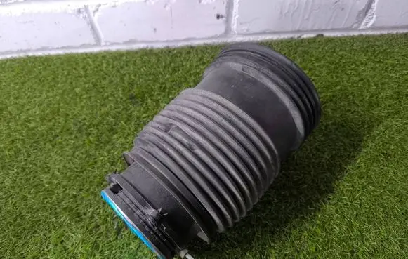 Mercedes-Benz C W205 Rear air suspension bag/shock absorber