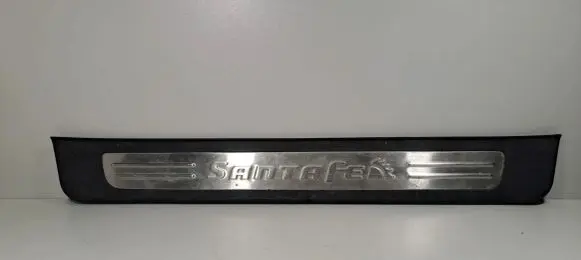 Hyundai Santa Fe Front sill trim cover 858712B000