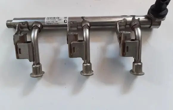 Ford Ecosport Fuel main line pipe 0261555136