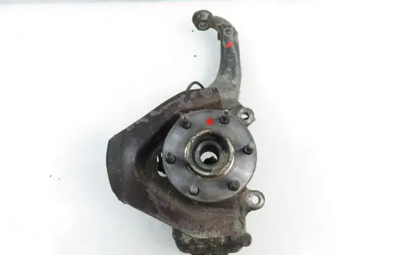 Nissan Pathfinder R51 Front wheel hub spindle knuckle 
