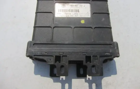 Volkswagen Polo Gearbox control unit/module 001927731J