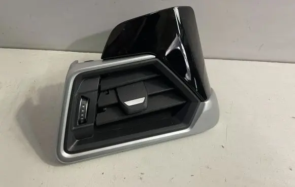 Dashboard air vent grill cover trim