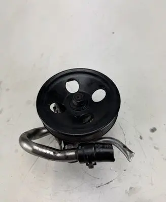 KIA Sorento Power steering pump 571002P010