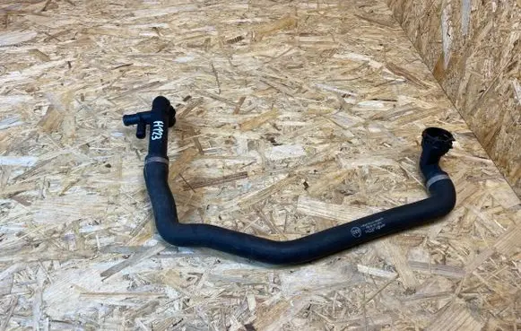 Volkswagen Golf VII Engine coolant pipe/hose 5Q0122051BJ
