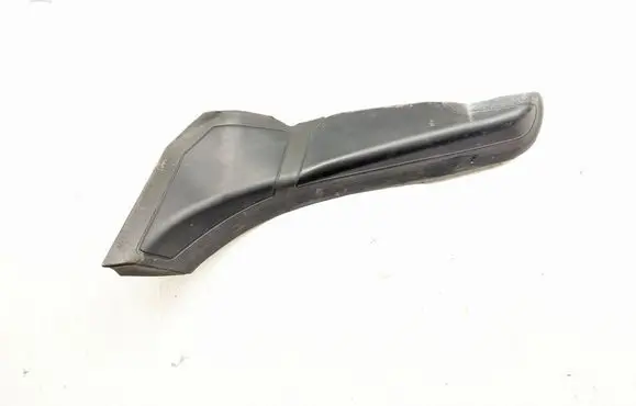 BMW 5 G30 G31 G38 Rear/tail light trim molding 630371