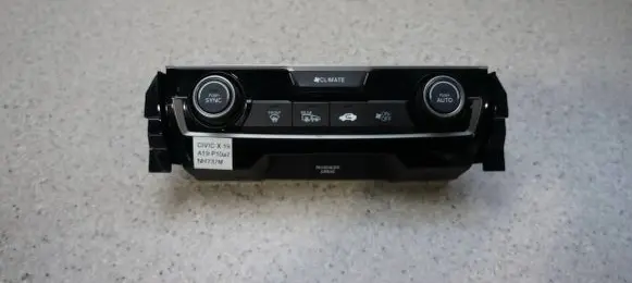 Honda Civic X Climate control unit 79600TGLE510M1