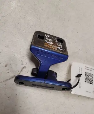 Mercedes-Benz A W168 Front door upper hinge