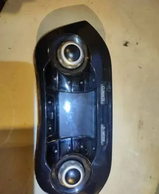 Nissan Juke I F15 Climate control unit 248451KB3A C7B03051