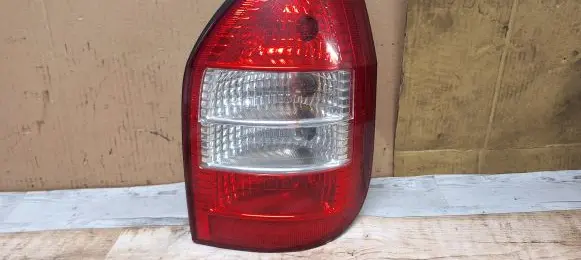 Opel Zafira A Rear/tail lights