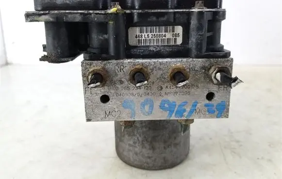 Smart ForFour I ABS Pump A4544200175