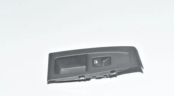 BMW 2 F46 Electric window control switch 9208107 61319208107