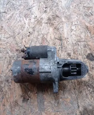 Nissan Primera Starter motor