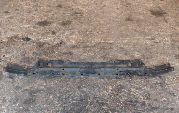 Jaguar XJ X300 Bottom radiator support slam panel 