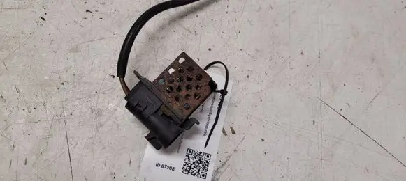Coolant fan relay