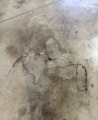 Air conditioning (A/C) pipe/hose