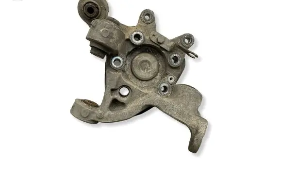 Volvo V70 Rear wheel hub 9200624