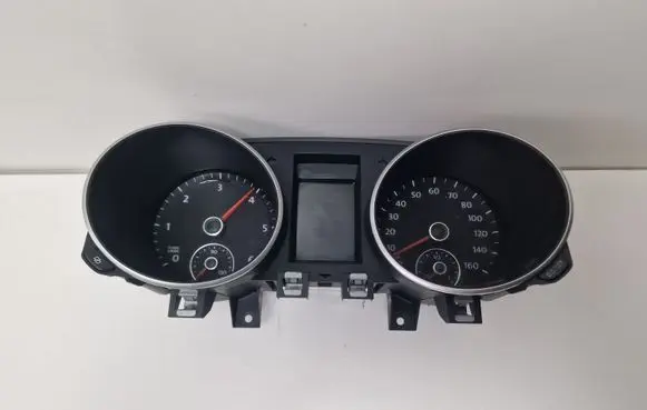 Volkswagen Golf VI Speedometer (instrument cluster) 5K0920970N