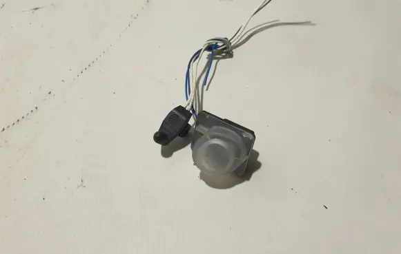 Renault Espace V (RFC) Front door wing mirror part 90880010