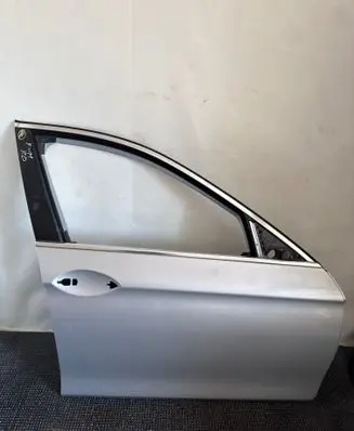 BMW 5 F10 F11 Front door 354
